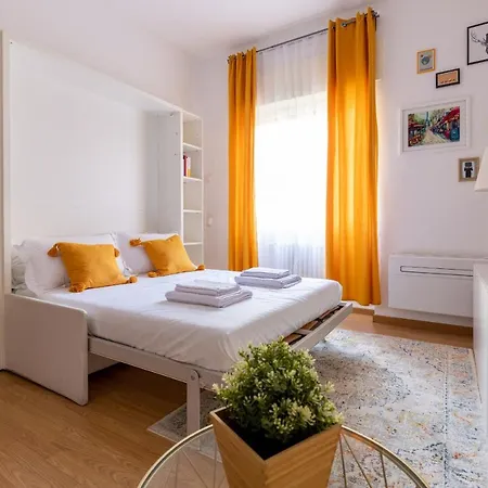 Piccola Parigi Design